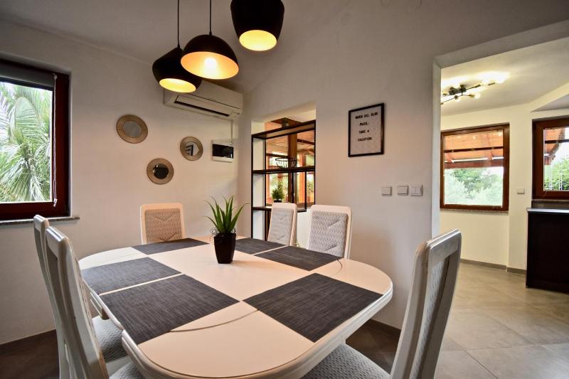Holiday Home image 2