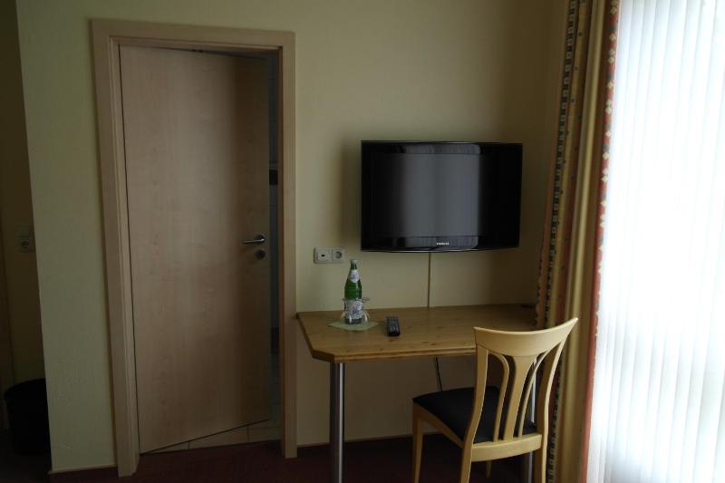 Triple Room image 2