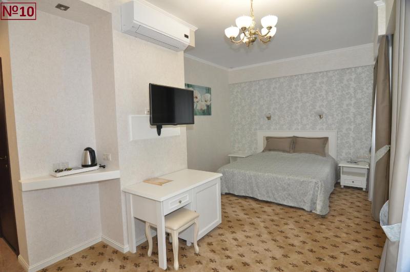 Junior Suite image 2