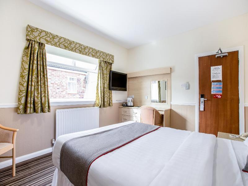 Room #23136125 image 4