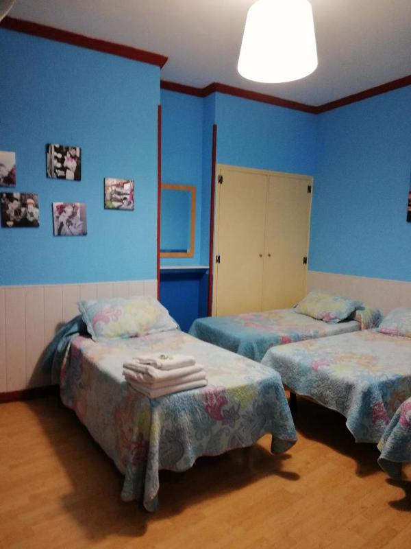 Room #25652428 image 2