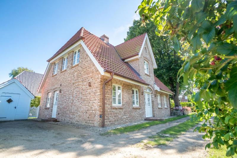 Holiday Home image 2