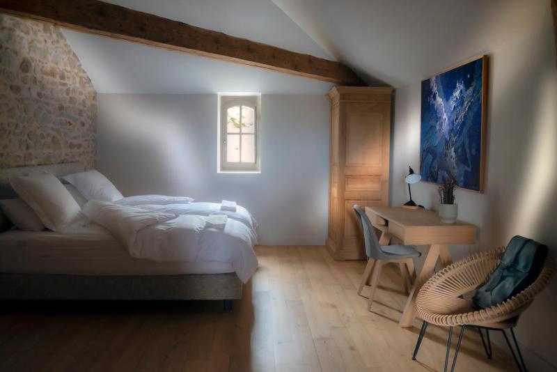 King Suite image 2