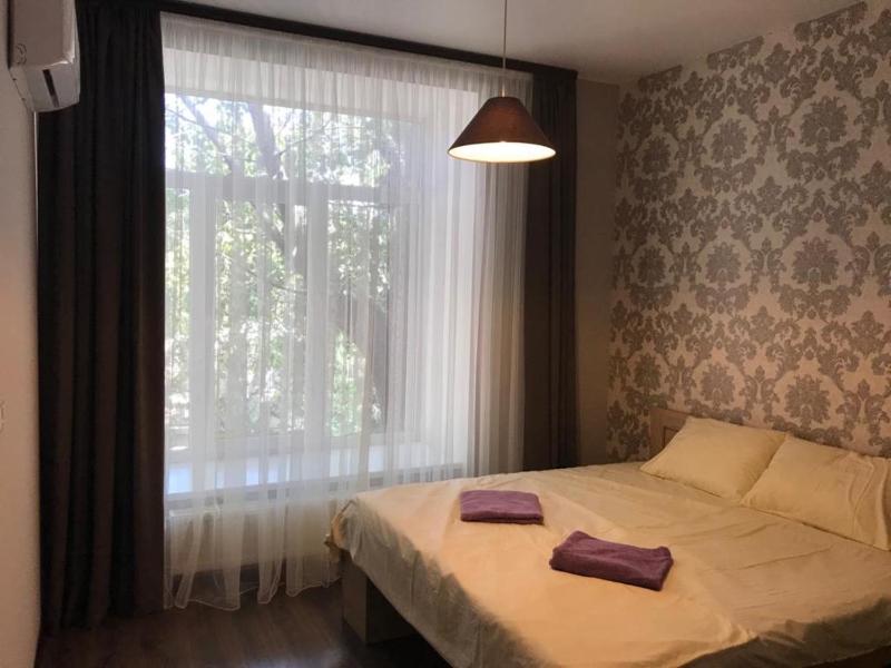 Double Room image 3