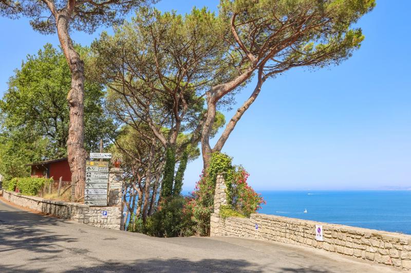 La Strada del Mare Guest House - image 7