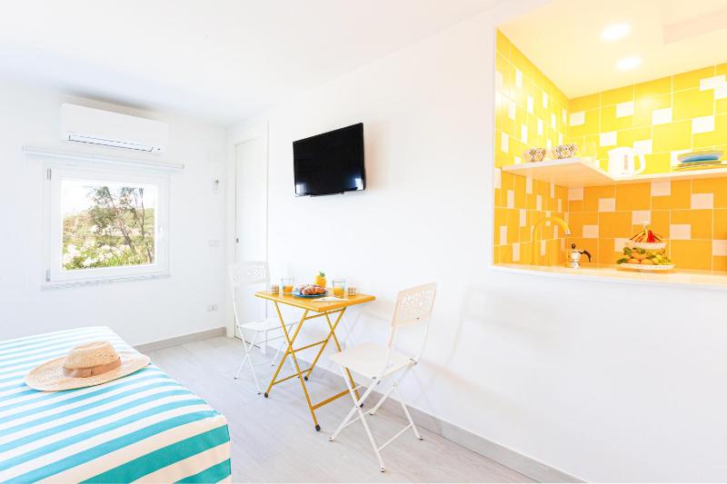 La Strada del Mare Guest House - image 26