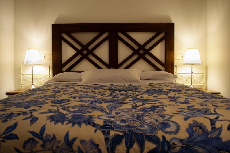 Double Room (interior) image 4