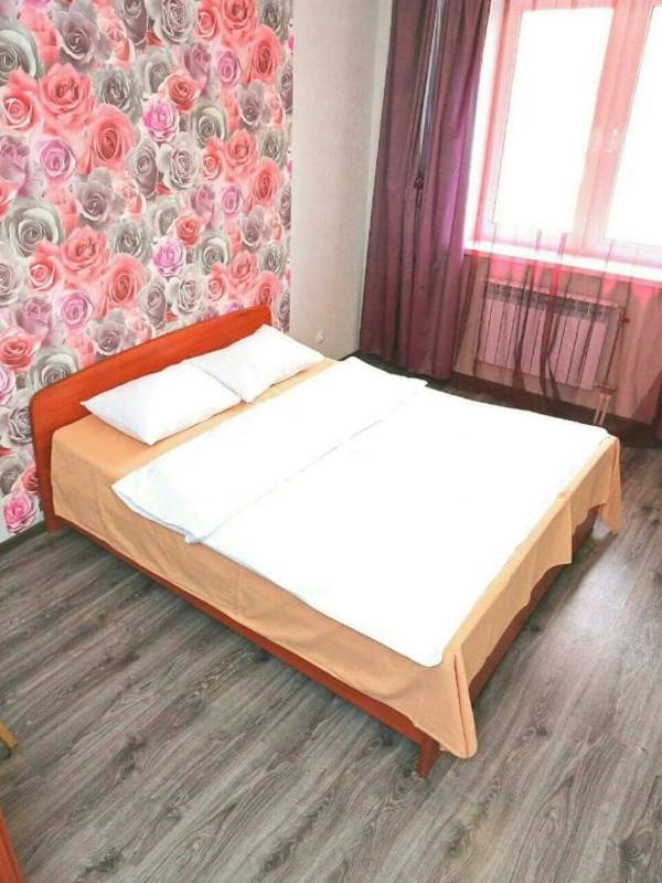 One-Bedroom Apartment image 1