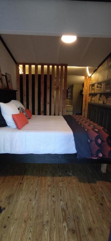 Double Room with Terrace image 3