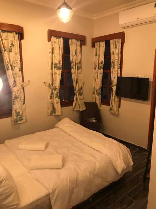 Double Room with Terrace image 1