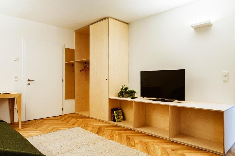 Studio - Disability Access image 4
