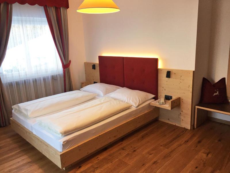 Double Room with Balcony image 1