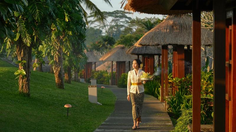Maya Ubud Resort & Spa - image 2