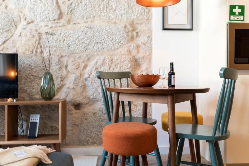 Bloom House by Sweet Porto - image 14