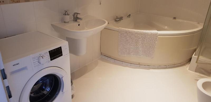 Four-Bedroom Apartment image 3