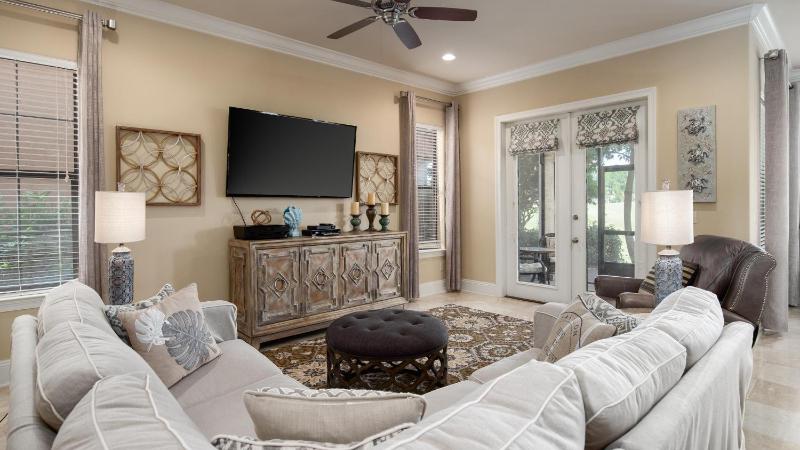 Three-Bedroom Holiday Home  image 3