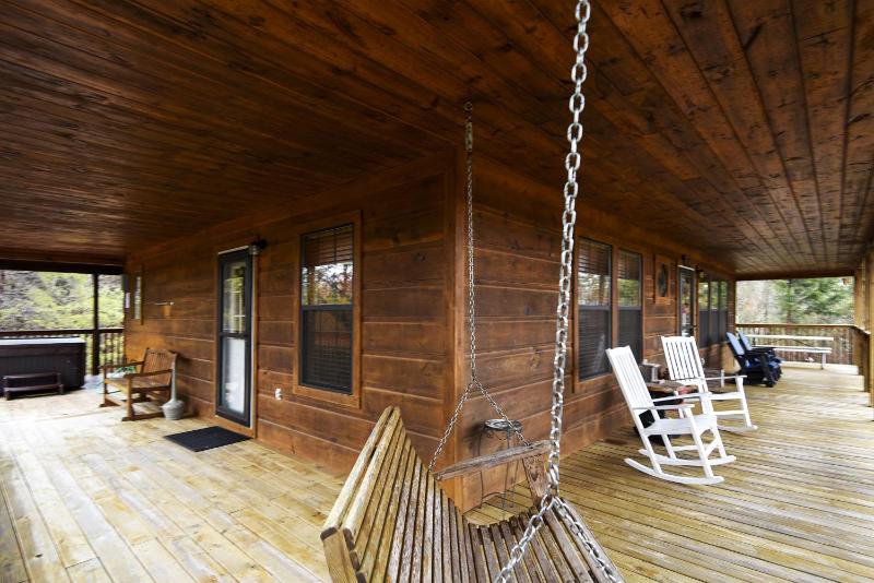 One-Bedroom House image 3