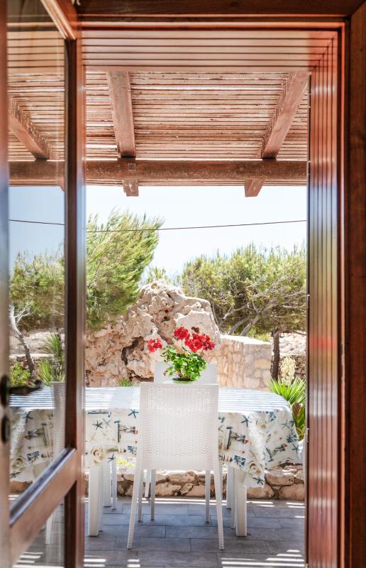Three-Bedroom Apartment with Sea View image 4