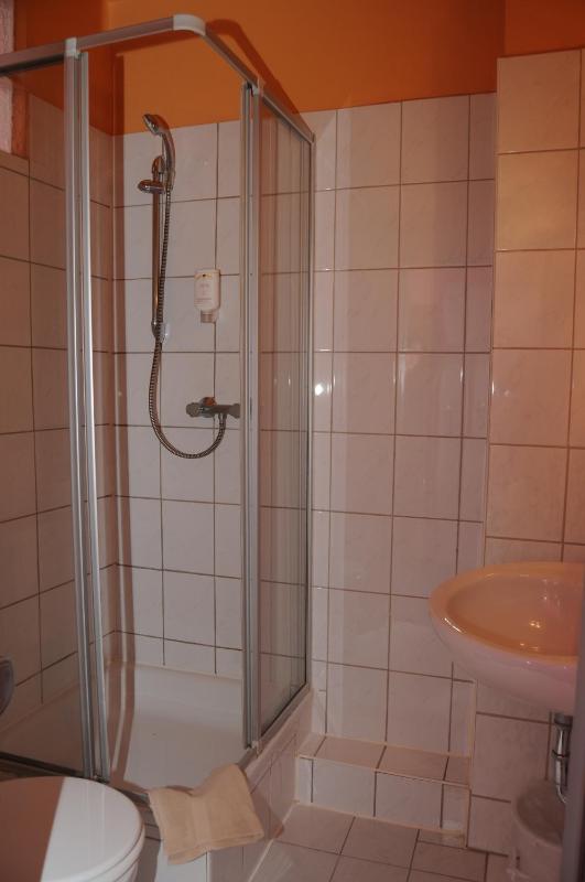 Single Room image 2