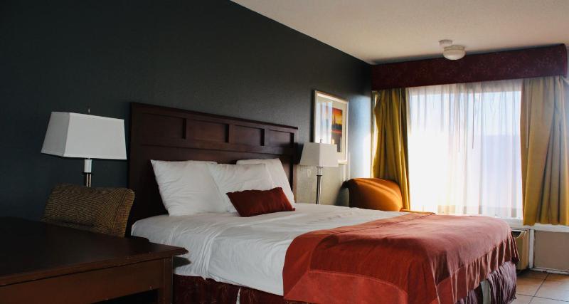 King Room image 2