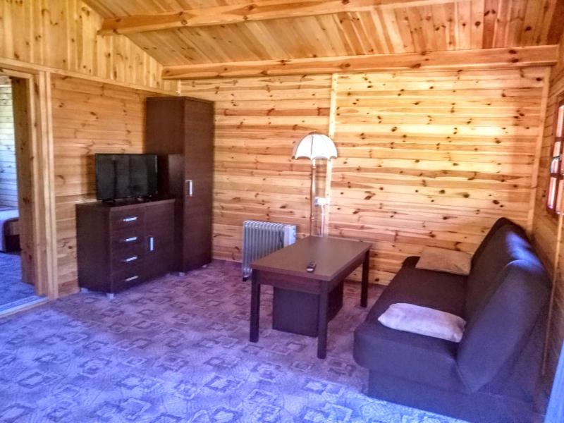 Two-Bedroom Bungalow image 3