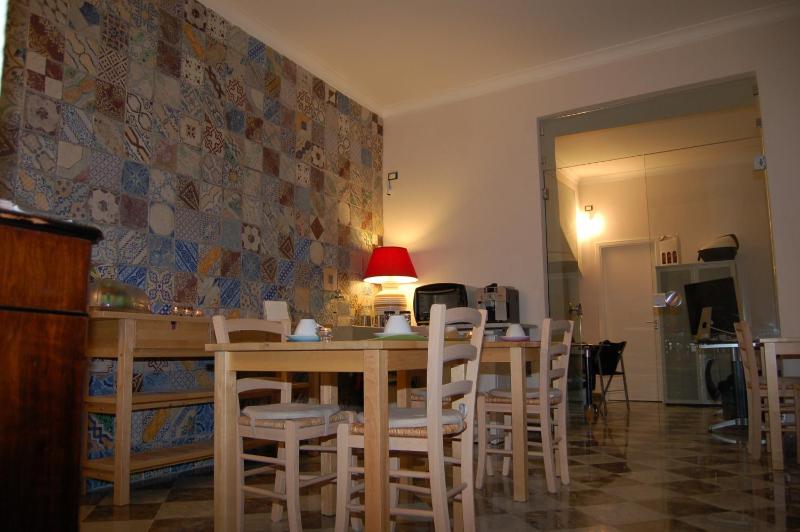 Double Room with Balcony image 1