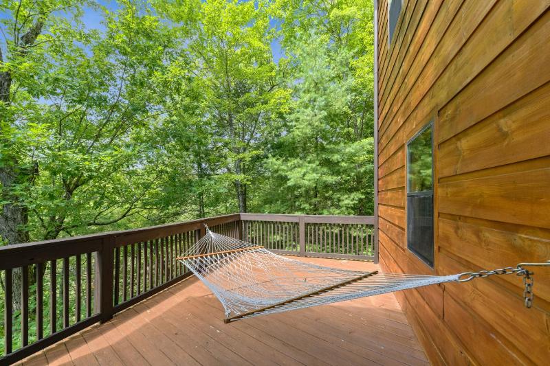Livin on Mountain Time Holiday home - image 36