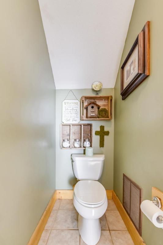 Livin on Mountain Time Holiday home - image 35