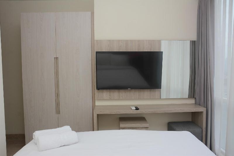 Strategic Best View @ 2BR Menteng Park Apartment By Travelio - image 12