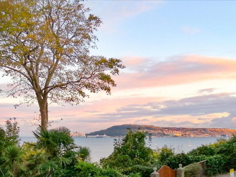 Castle Cove View - image 15
