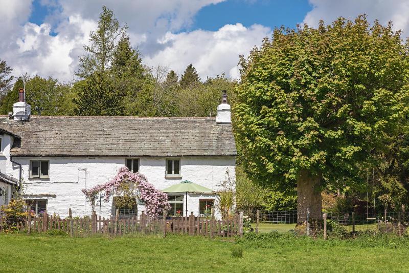 Smithy Cottage At Lindeth - image 17