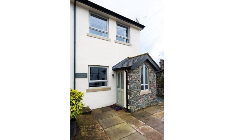 Sunnybank Cottage - image 10