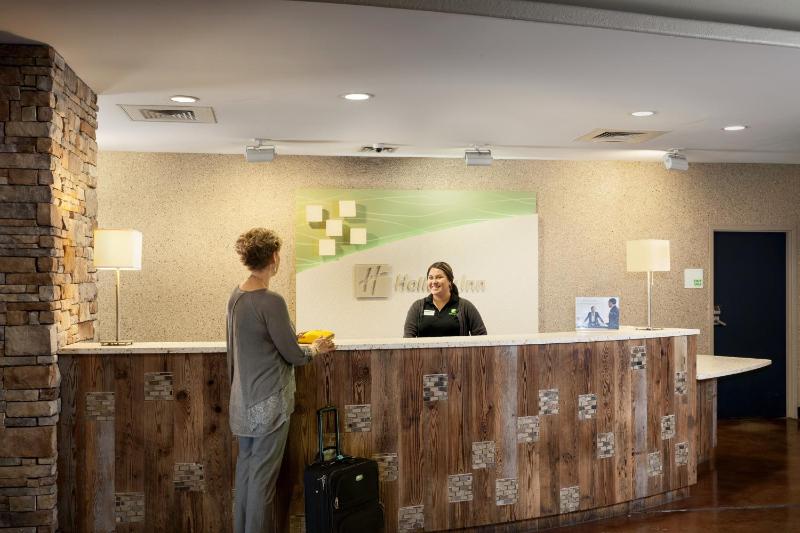 Holiday Inn San Antonio SeaWorld by IHG - image 8