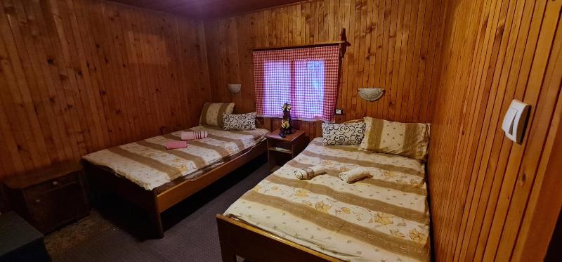 Double or Twin Room with Mountain View image 4