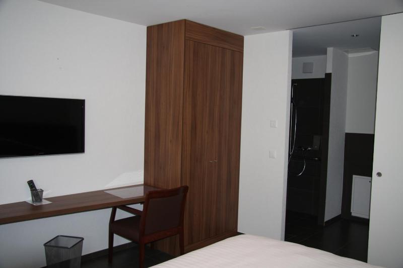 Double Room - Disability Access image 3