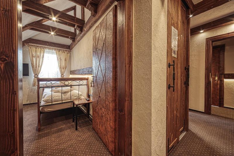 Two-Bedroom Apartment image 4