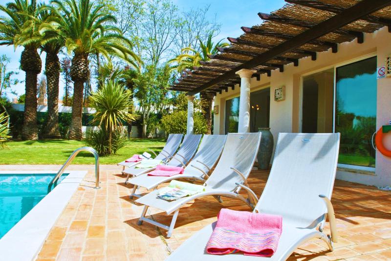 Villa Bogota - Moradia acolhedora com piscina aquecível e BBQ - image 11
