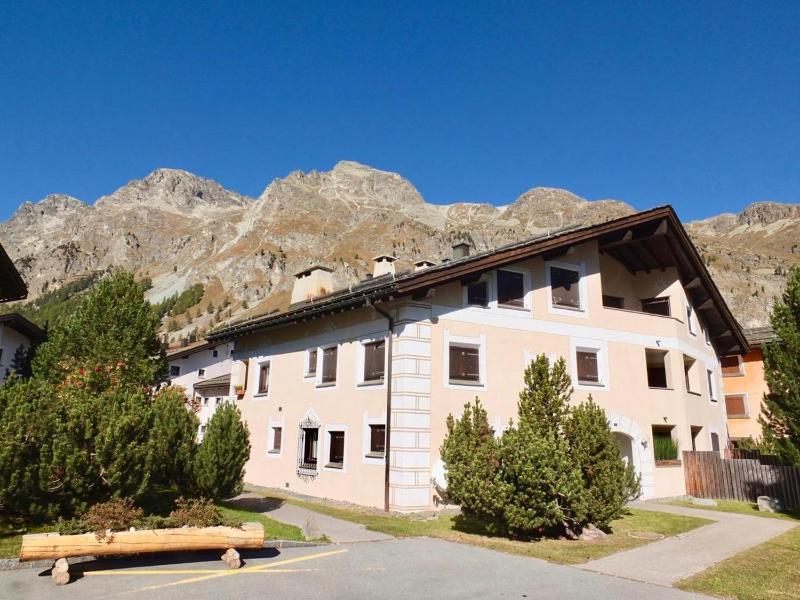 Apartment with Mountain View image 4