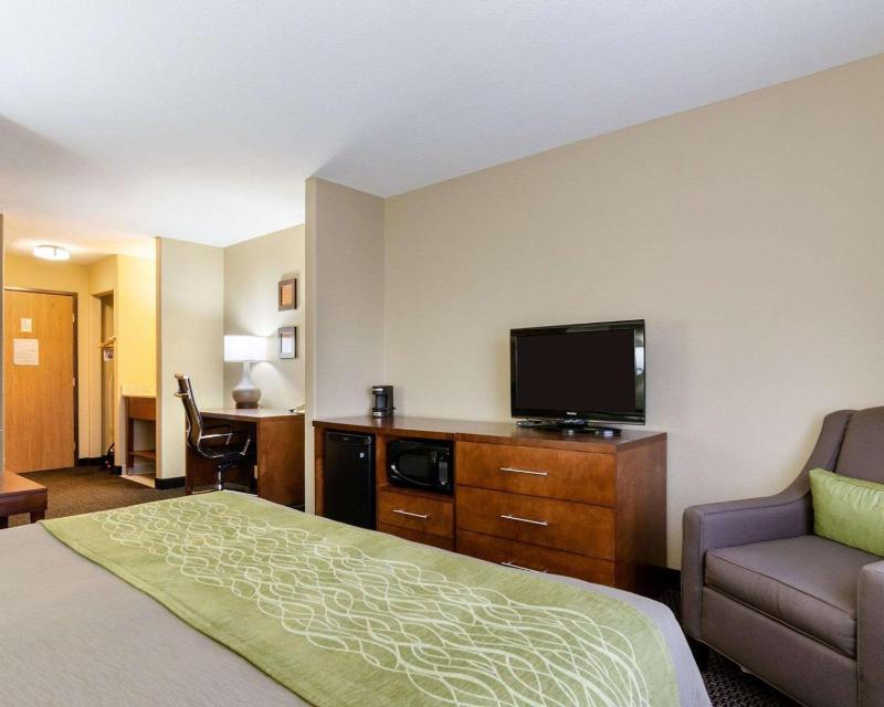 King Room - Non-Smoking image 1