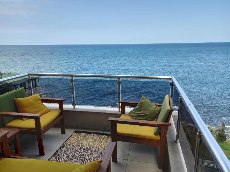 Apartment with Sea View and Balcony image 3