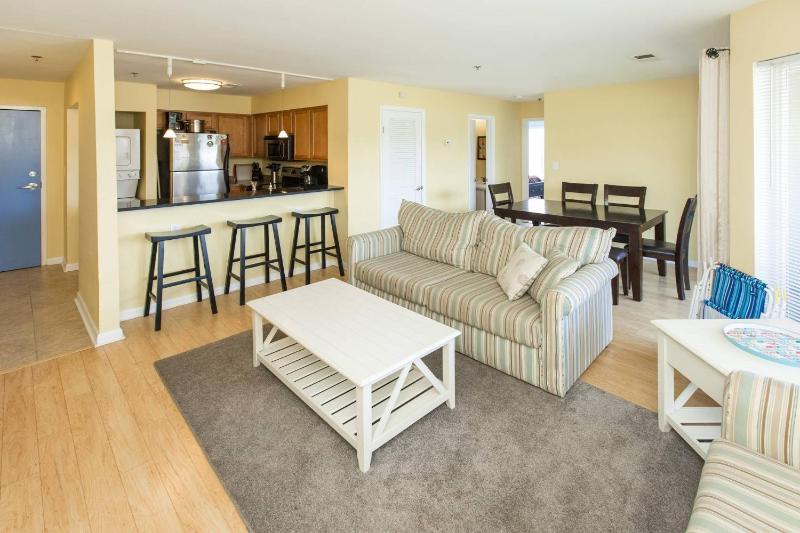 Two-Bedroom House image 2