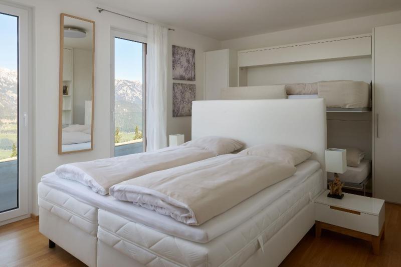 Apartment with Balcony image 4