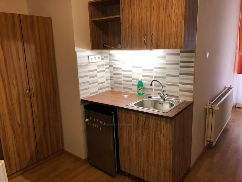 Double Room image 4
