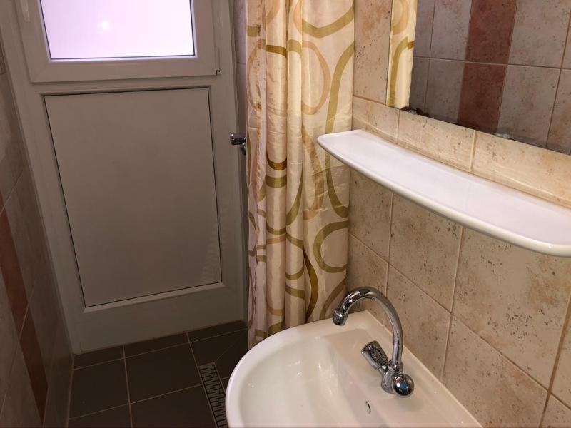 Double Room image 2