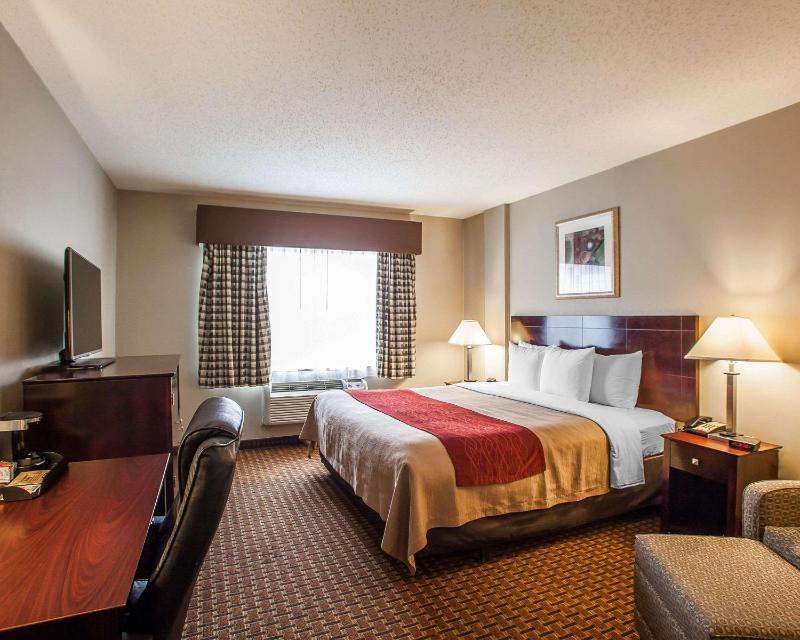 King Room - Non-Smoking image 2