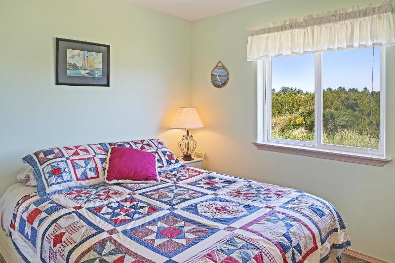 Three-Bedroom House image 3