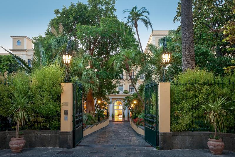 Imperial Hotel Tramontano - image 19