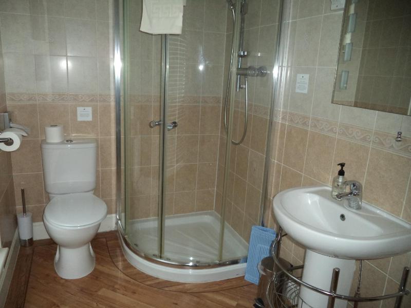 Superior Double Room image 3