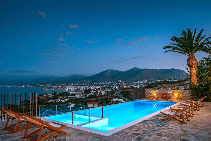 Almyra Seaside Villa with Private Pool - Sleeps 9 - image 28