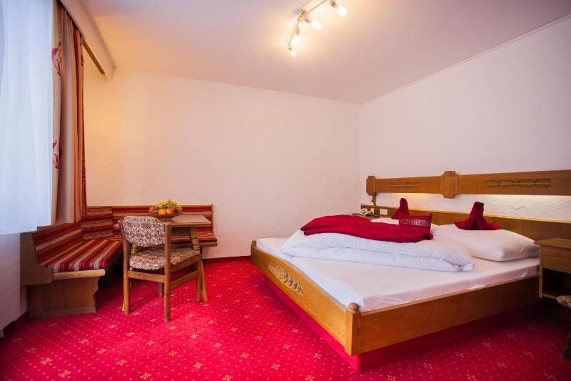 Comfort Double Room image 3